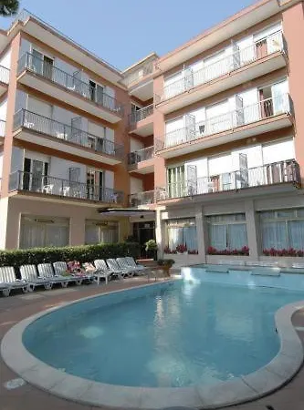 Hotel Kristall Diano Marina