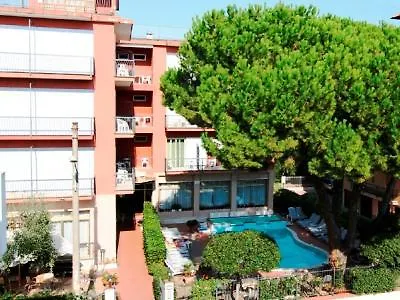 فندق Kristall دْيانو مارينا